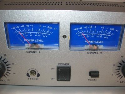   PA 940/2 Power Stereo 2 Dual Channel Amplifier Amp w/ Box & Manual