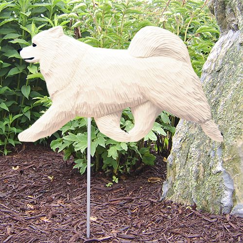Samoyed Dog Figure Garden Stake. Home Yard & Garden Dog Breed Products 